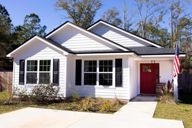 Beach Home Active Under Contract in Sopchoppy, Florida