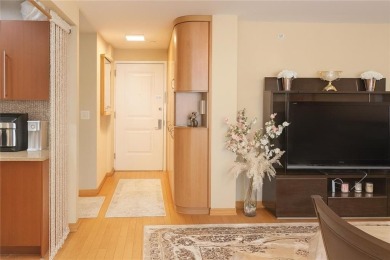 Beach Condo For Sale in Brooklyn, New York