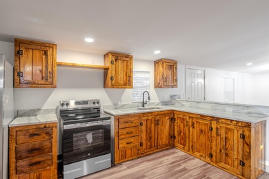 Beach Home For Sale in Tallahassee, Florida