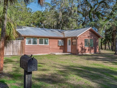 Beach Home For Sale in Crawfordville, Florida