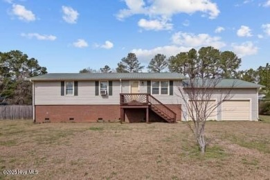Beach Home For Sale in Chocowinity, North Carolina