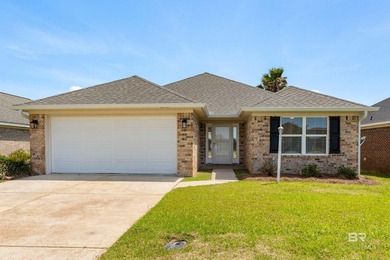 Beach Home For Sale in Foley, Alabama
