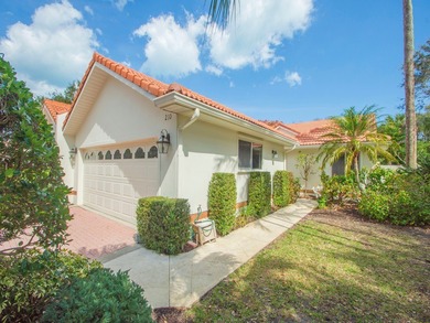 Beach Townhome/Townhouse For Sale in Vero Beach, Florida