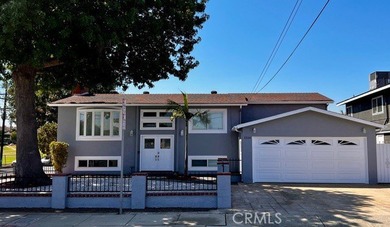 Beach Home For Sale in El Segundo, California