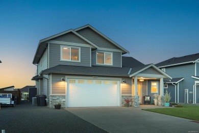 Beach Home For Sale in Courtenay,