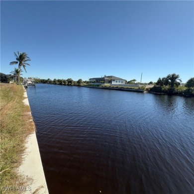 Beach Lot For Sale in Cape Coral, Florida