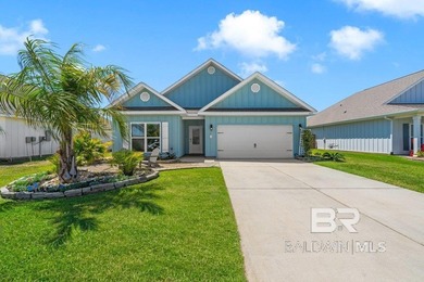 Beach Home For Sale in Gulf Shores, Alabama