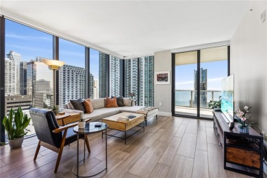 Beach Condo For Sale in Miami, Florida