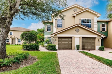 Beach Townhome/Townhouse For Sale in Fort Myers, Florida