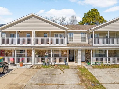 Beach Townhome/Townhouse For Sale in Fort Walton Beach, Florida