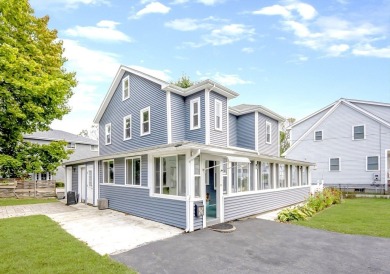 Beach Home For Sale in Quincy, Massachusetts