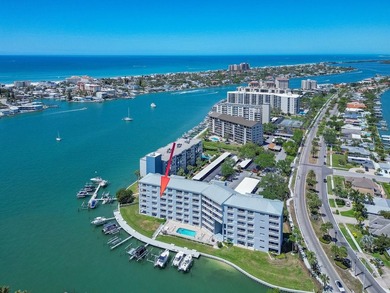 Beach Condo For Sale in Clearwater Beach, Florida