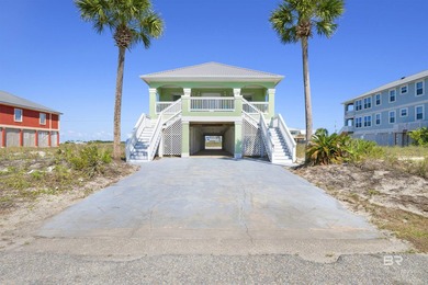 Beach Home For Sale in Gulf Shores, Alabama