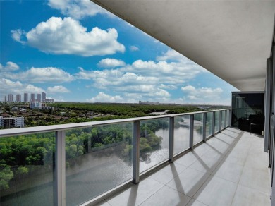 Beach Condo For Sale in North Miami Beach, Florida