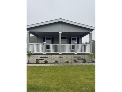 Beach Home For Sale in Costa Mesa, California