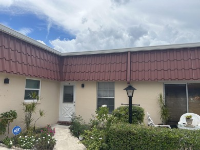 Beach Condo For Sale in Lake Worth, Florida