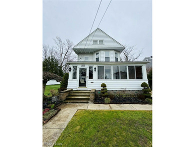 Beach Home For Sale in Ashtabula, Ohio