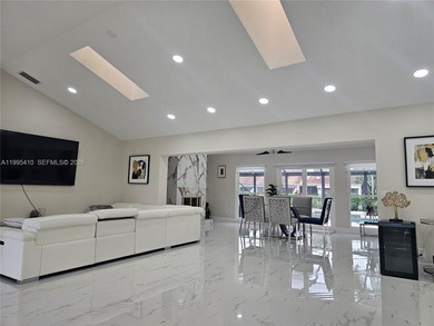 Beach Home For Sale in Palm Beach Gardens, Florida