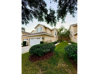 Beach Townhome/Townhouse Sale Pending in Tampa, Florida