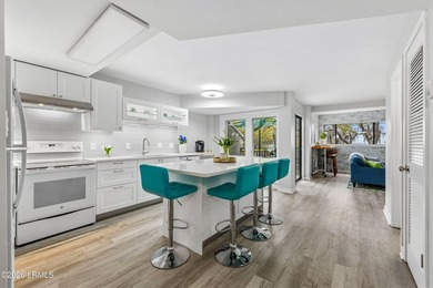 Beach Condo For Sale in Hilton Head Island, South Carolina