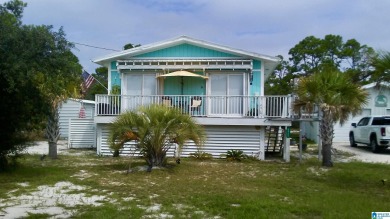 Beach Home For Sale in Gulf Shores, Alabama