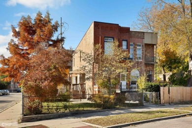 Beach Home For Sale in Chicago, Illinois