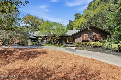 Beach Home For Sale in Hilton Head Island, South Carolina