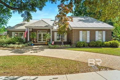 Beach Home For Sale in Fairhope, Alabama
