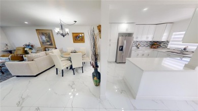 Beach Condo For Sale in Sunrise, Florida