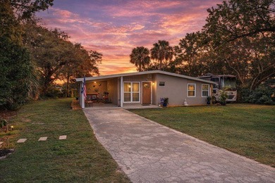 Beach Home For Sale in Vero Beach, Florida