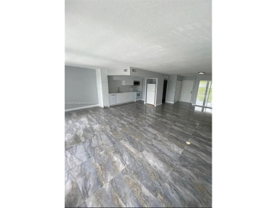 Beach Condo For Sale in Hallandale Beach, Florida