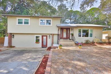 Beach Home Sale Pending in Fort Walton Beach, Florida