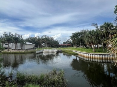 Beach Lot For Sale in Horseshoe Beach, Florida
