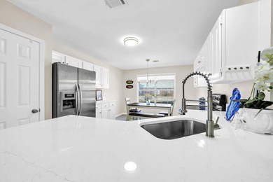 Beach Home Sale Pending in Fort Walton Beach, Florida