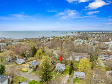Beach Home Active Under Contract in Milford, Connecticut