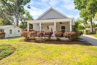 Beach Home For Sale in Beaufort, South Carolina