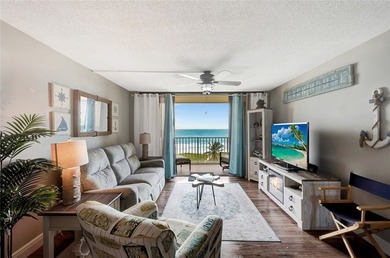 Beach Condo For Sale in Hutchinson Island, Florida