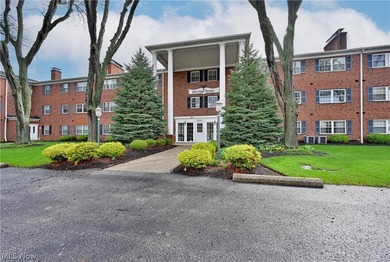Beach Condo Sale Pending in Rocky River, Ohio