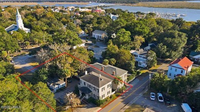 Beach Home For Sale in Beaufort, South Carolina