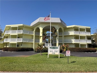 Beach Condo For Sale in Vero Beach, Florida