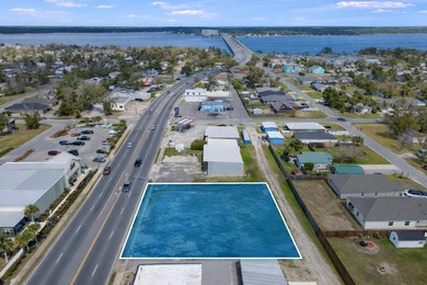 Beach Condo For Sale in Lynn Haven, Florida