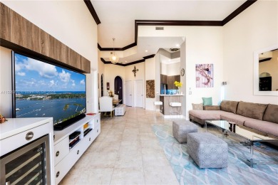 Beach Condo For Sale in West Palm Beach, Florida