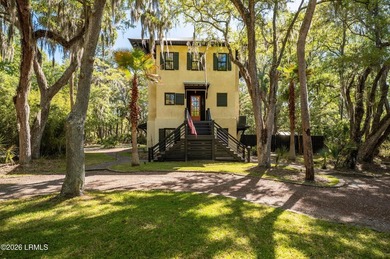 Beach Home For Sale in Beaufort, South Carolina