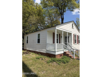 Beach Home For Sale in Beaufort, South Carolina