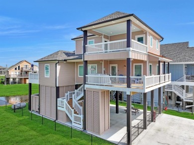 Beach Home For Sale in Port Bolivar, Texas