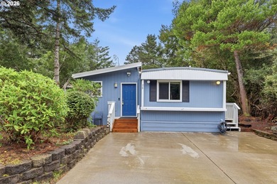 Beach Home For Sale in Florence, Oregon
