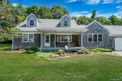 Beach Home For Sale in Orient, New York