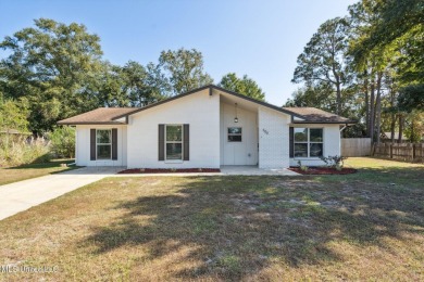 Beach Home Sale Pending in Long Beach, Mississippi