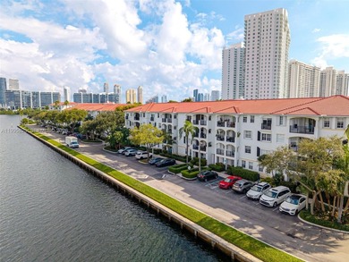 Beach Condo For Sale in Aventura, Florida
