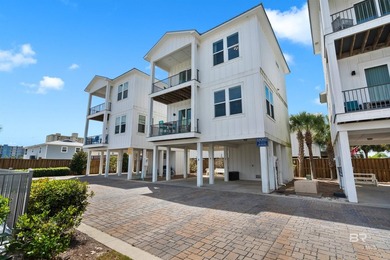 Beach Home For Sale in Gulf Shores, Alabama